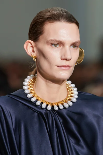 Look 21